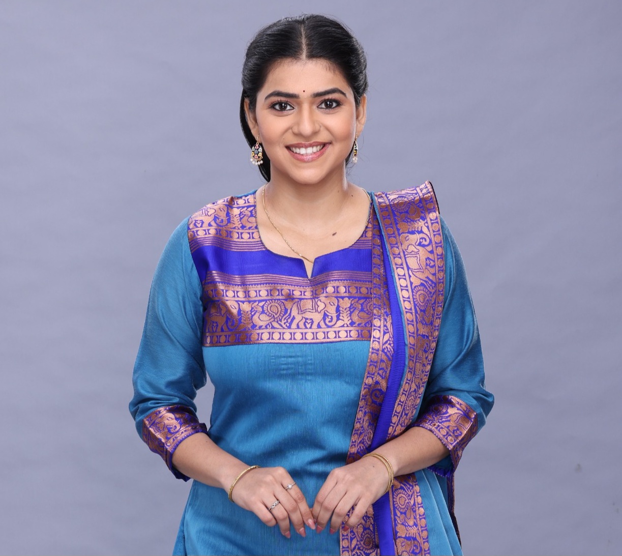 खलनायिका वाटण्यासाठी प्रयत्न… – मानसी सुभाष